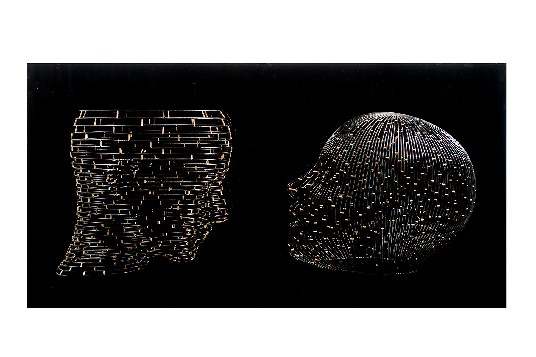 Bonzanos A.G., Quando parli ad occhi chiusi, sogno ad occhi aperti, Duraform SLS wire sculpture, made with 3D printer, 70x135x35 cm, 2018.